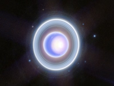 Space Telescope Captures Radiant Close-Up of Uranus